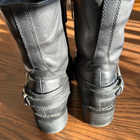 Harley Davidson boots size 8, and limited edition belt buckle - Picture 5 of 9